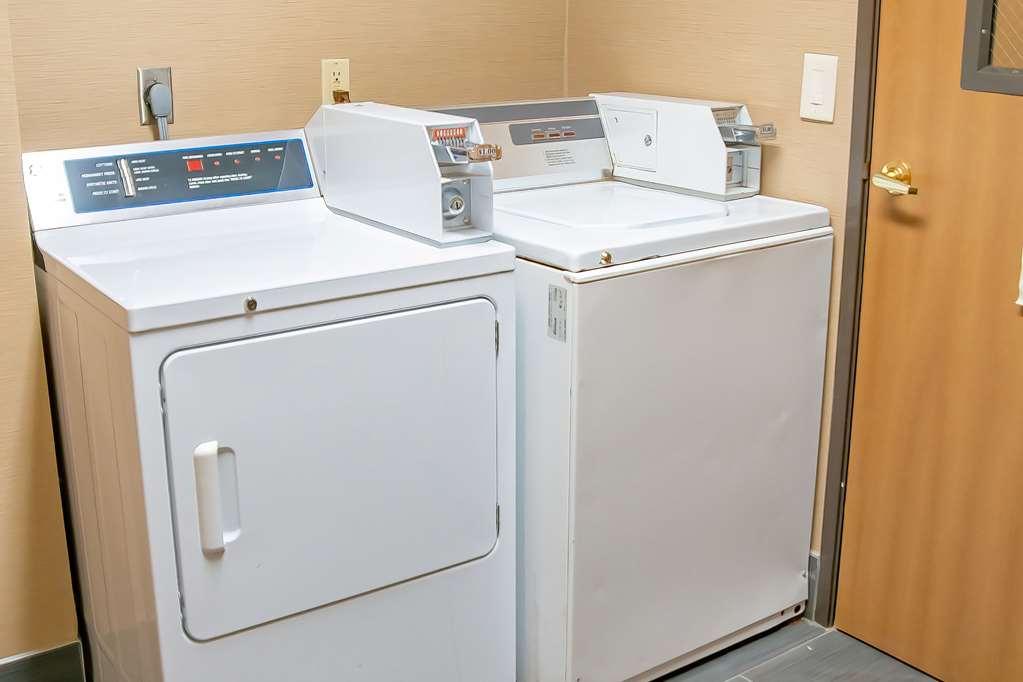 Comfort Inn Huntington Near University Kemudahan gambar