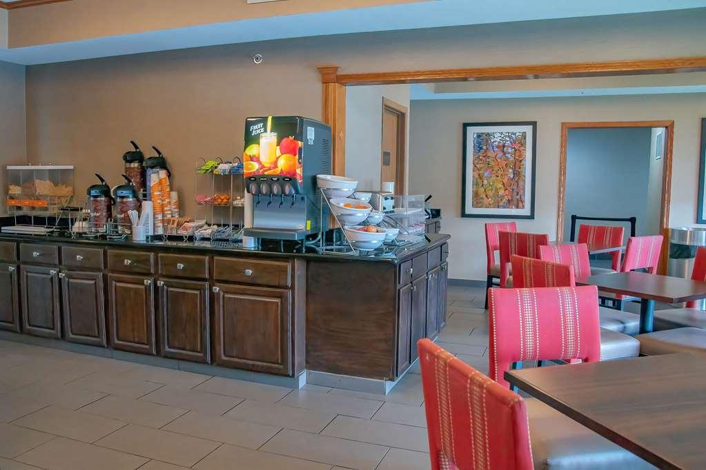 Comfort Inn Huntington Near University Restoran gambar