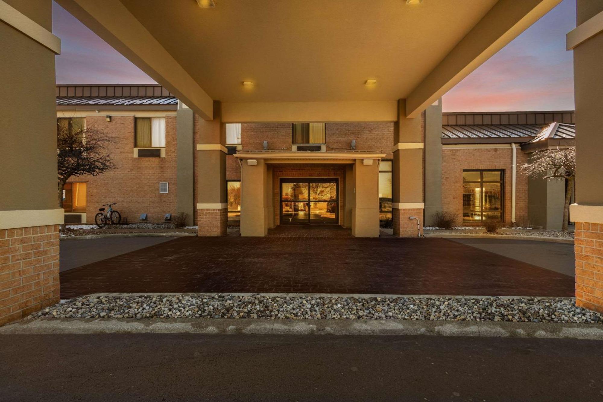 Comfort Inn Huntington Near University Luaran gambar