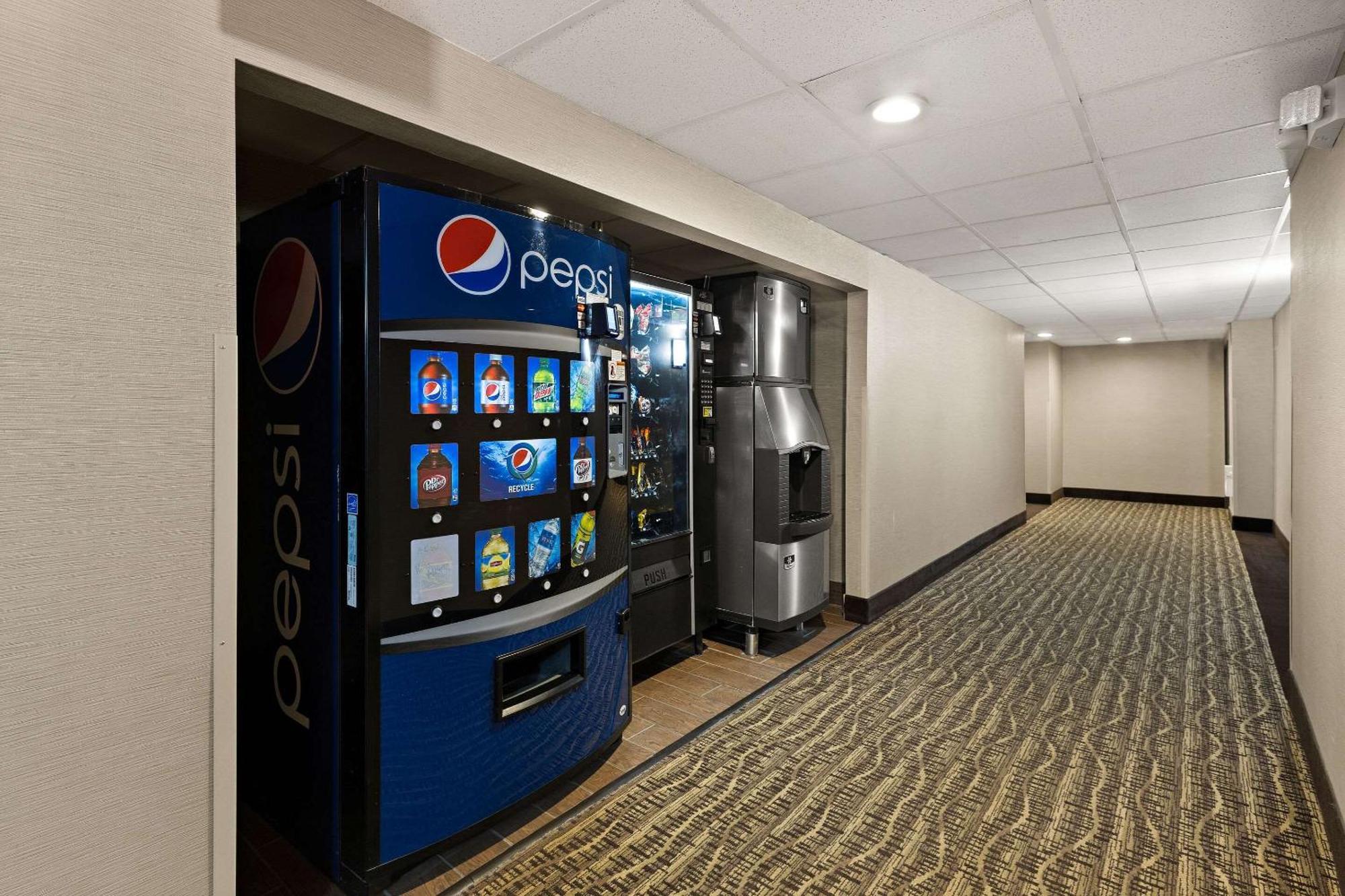 Comfort Inn Huntington Near University Luaran gambar